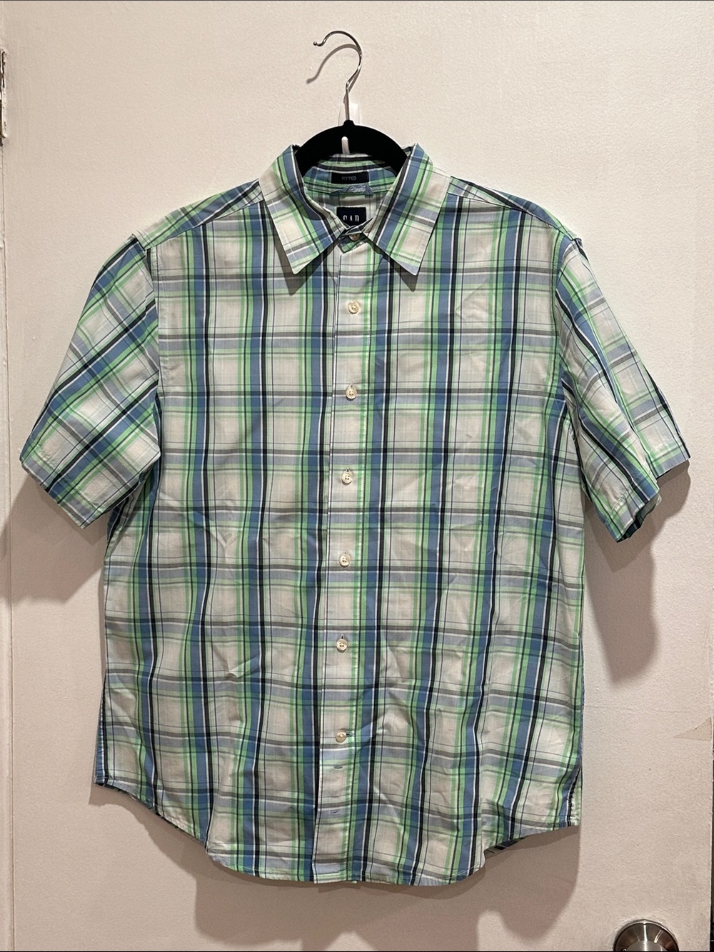 Gap Short-Sleeve Plaid Button-Up Shirt - Blue & Green